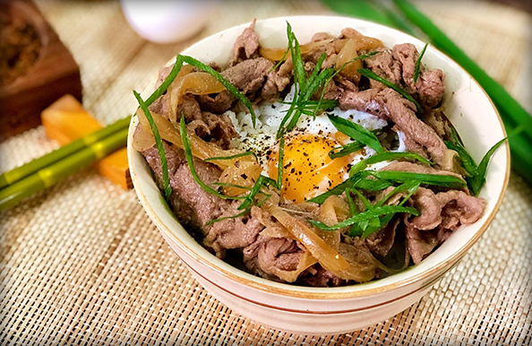 chef-sharwin-tee-beef-sukiyaki-rice-bowl